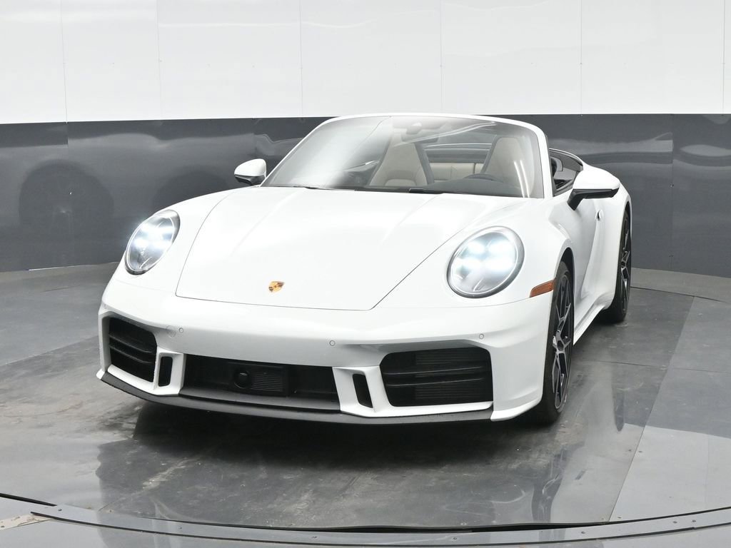 Certified 2025 Porsche 911 Carrera image 12