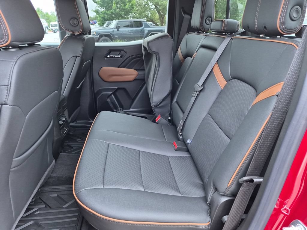 New 2026 GMC Canyon AT4 w/ AT4 Premium Package AWD/4WD image 38