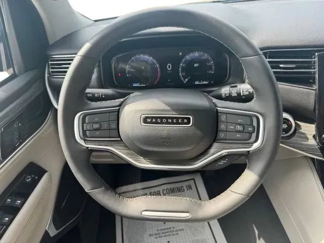 Used 2024 Jeep Wagoneer Series II w/ Flexible Seating Group AWD/4WD image 24