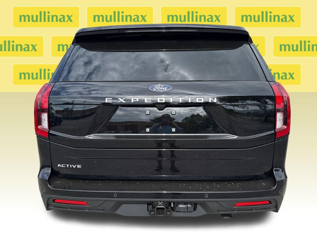 New 2026 Ford Expedition Active RWD image 14