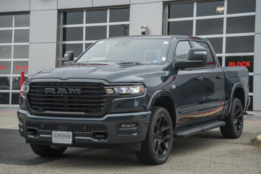 New 2026 RAM 1500 Laramie AWD/4WD image 3