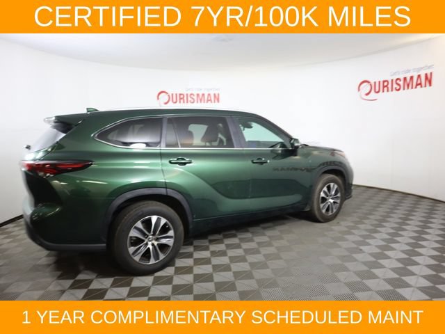 Used 2024 Toyota Highlander XLE FWD image 23