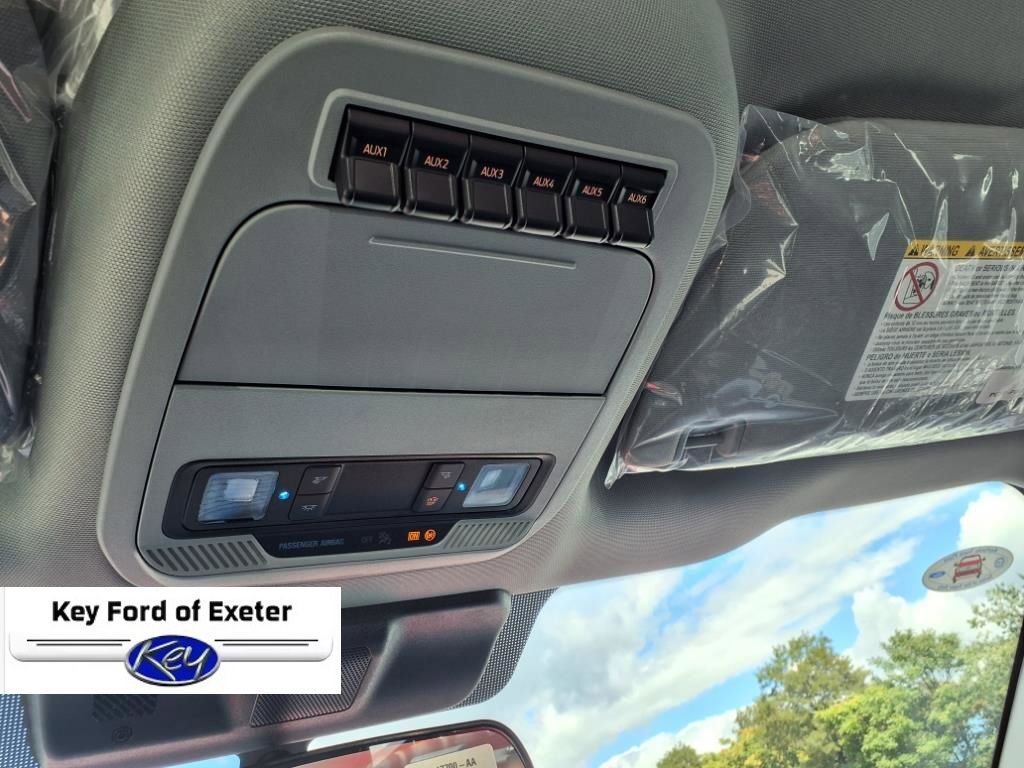 New 2026 Ford F350 XL w/ XL Chrome Package image 18