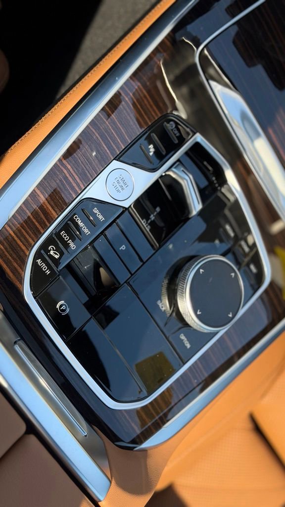 New 2026 BMW X5 xDrive40i image 17