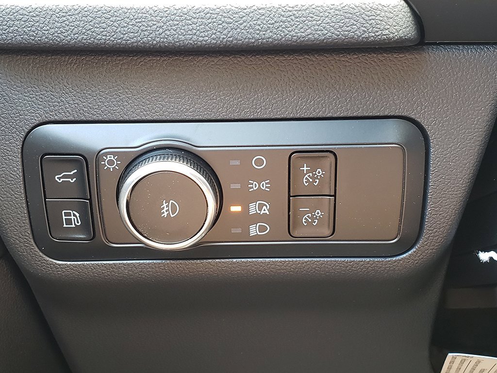 New 2024 Ford Escape Base image 26