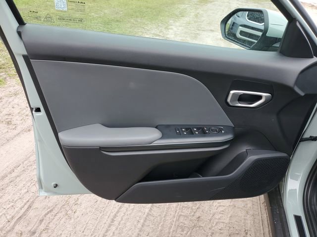 Used 2025 Kia K4 LXS FWD image 13