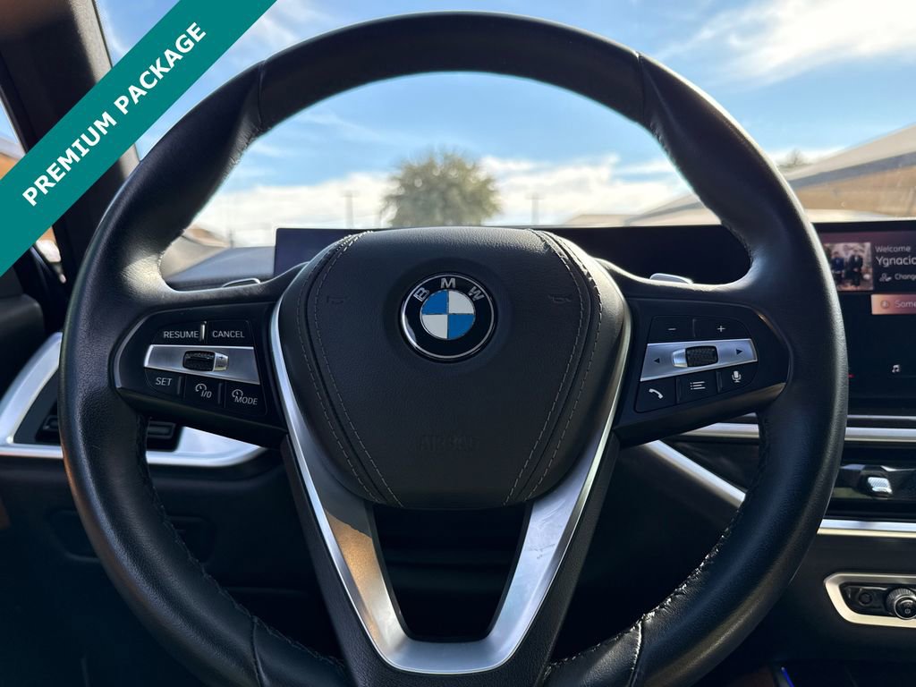 Used 2024 BMW X5 sDrive40i w/ Parking Assistance Package image 29