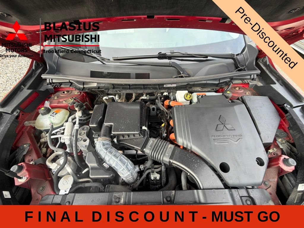 Used 2023 Mitsubishi Outlander SEL AWD/4WD image 62