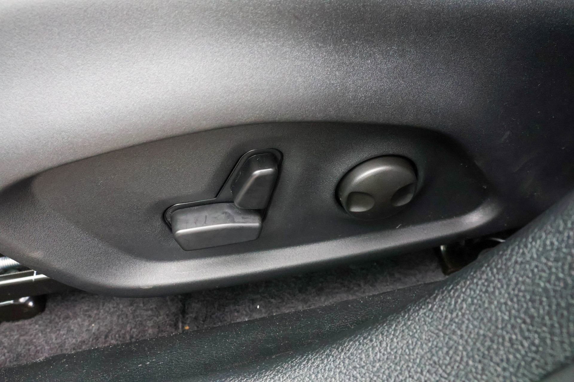 New 2026 Jeep Compass Trailhawk image 5