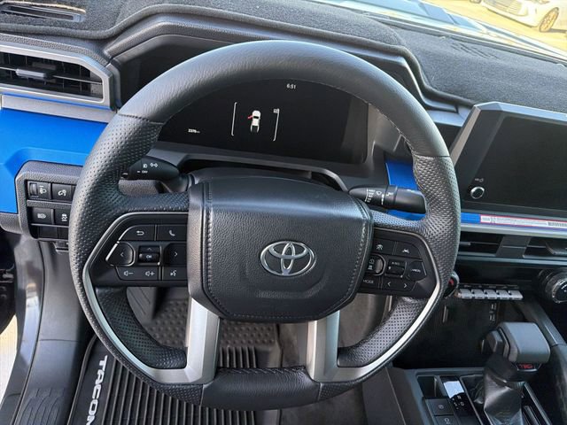 Used 2024 Toyota Tacoma TRD Sport AWD/4WD image 16