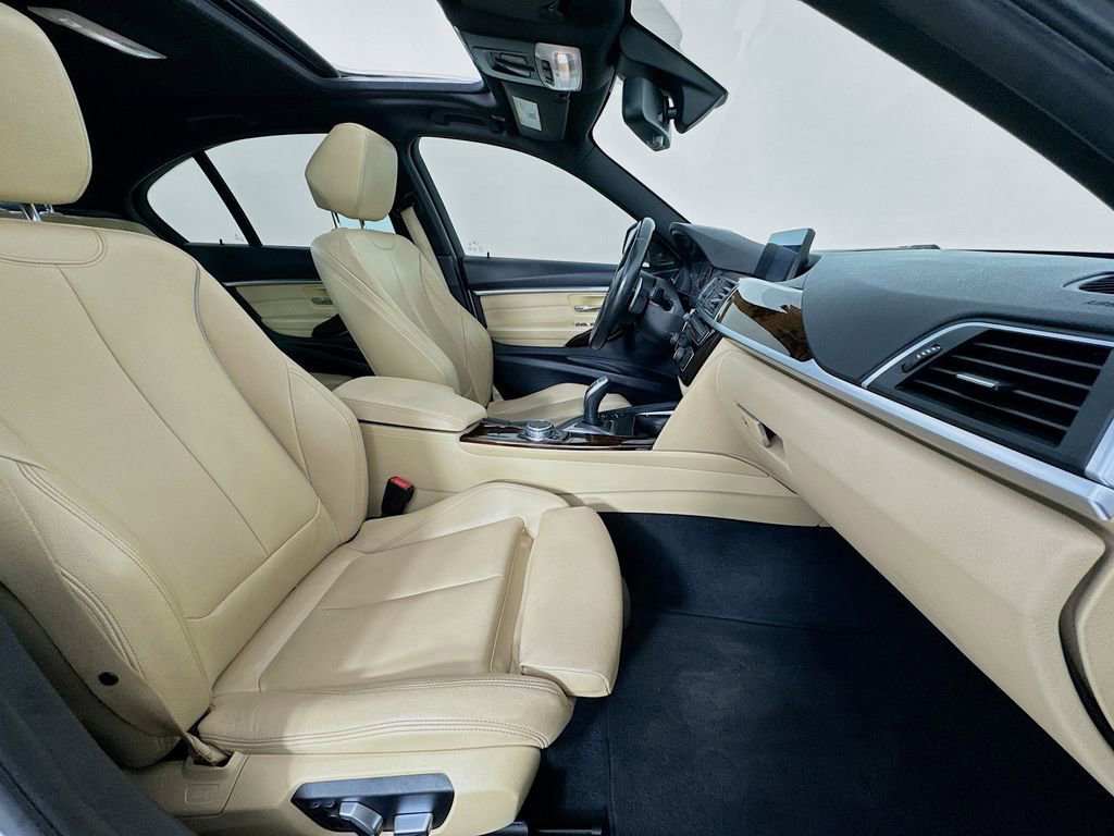 Used 2017 BMW 340i Sedan image 35