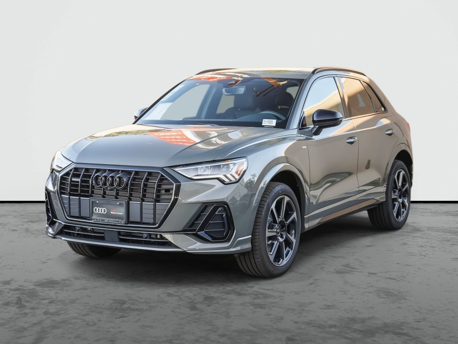 New 2025 Audi Q3 2.0T Premium Plus image 5