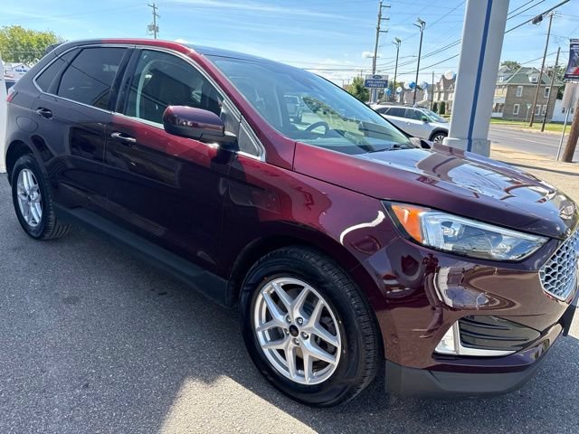 Certified 2024 Ford Edge SEL w/ Convenience Package AWD/4WD image 4