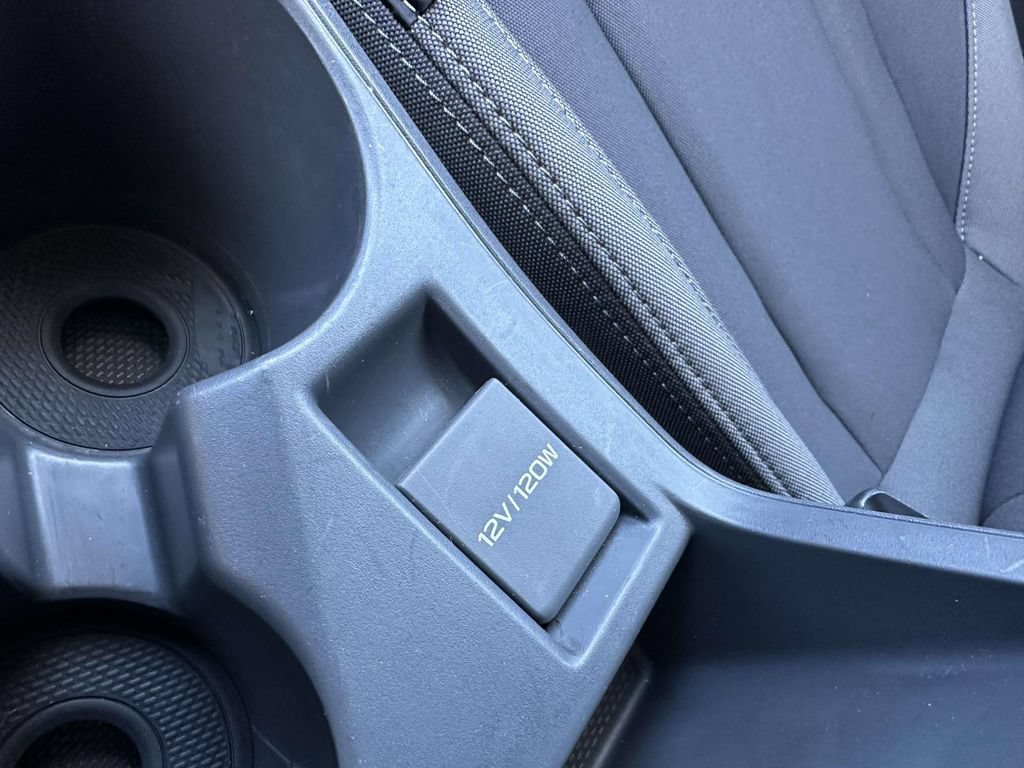 Certified 2025 Subaru Crosstrek 2.5i Premium AWD/4WD image 19