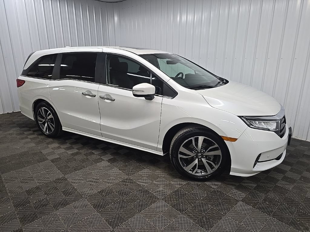 Used 2022 Honda Odyssey Touring image 1