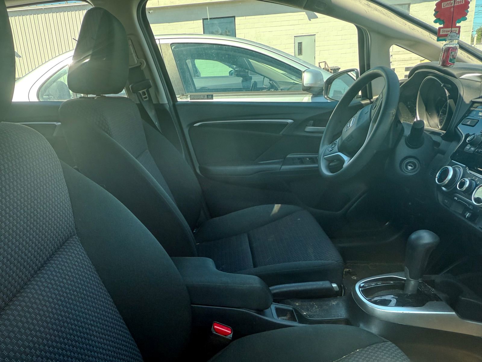 Used 2020 Honda Fit LX image 9