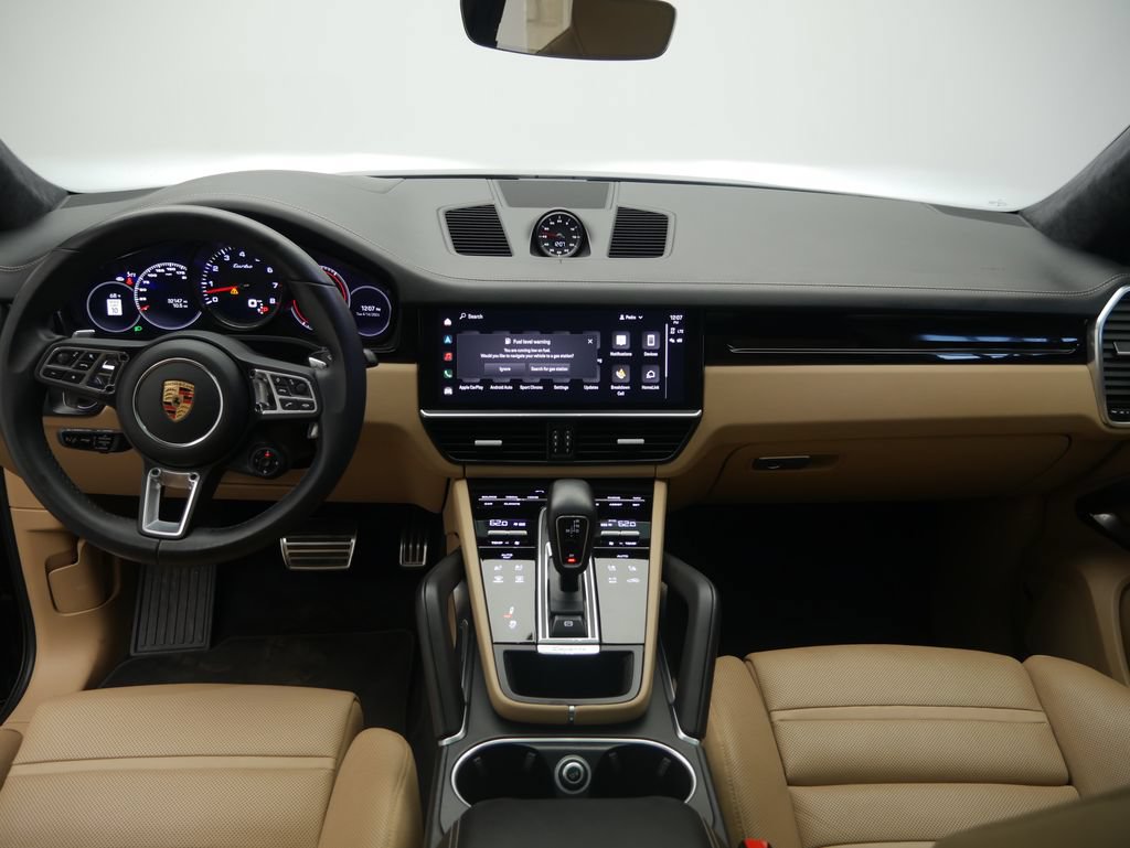 Certified 2023 Porsche Cayenne Turbo AWD/4WD image 28