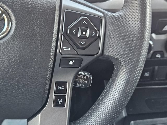 Used 2020 Toyota Tacoma TRD Sport AWD/4WD image 26