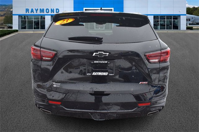 Certified 2023 Chevrolet Blazer RS w/ Driver Confidence II Package image 4