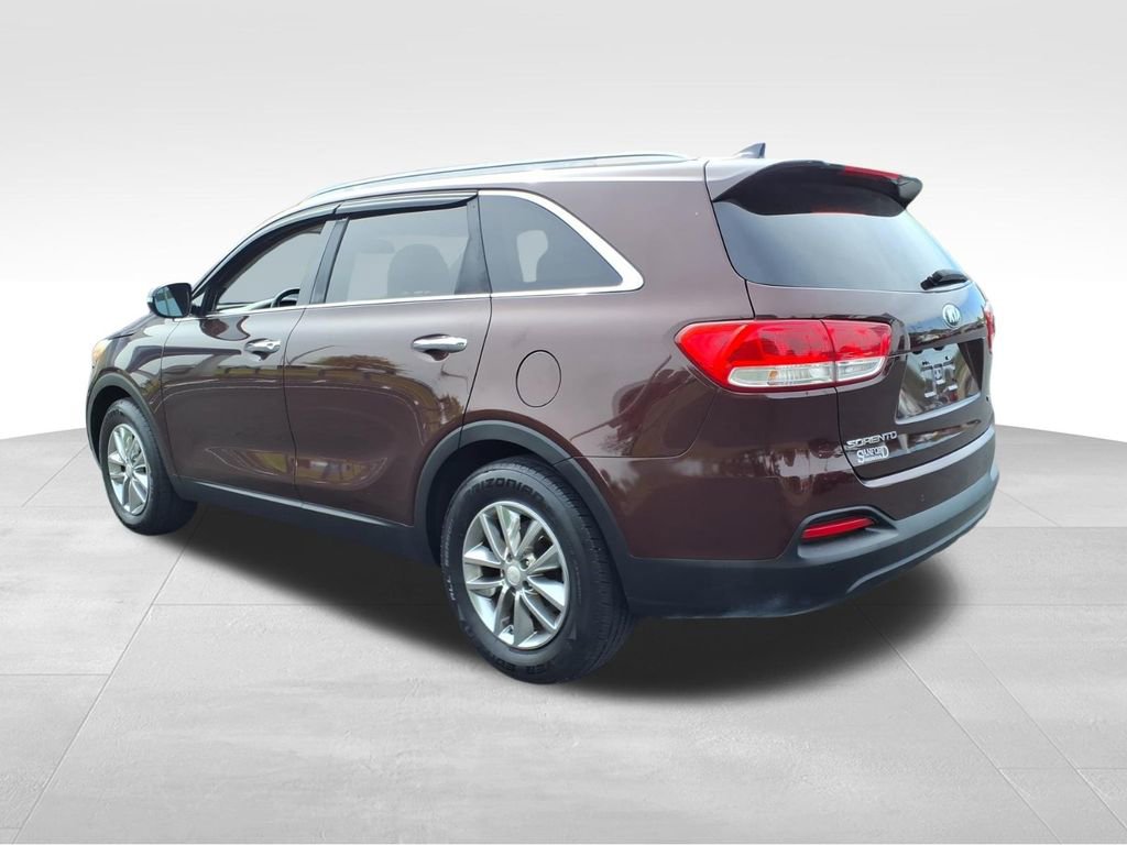 Used 2018 Kia Sorento LX w/ LX V6 Convenience Package image 23