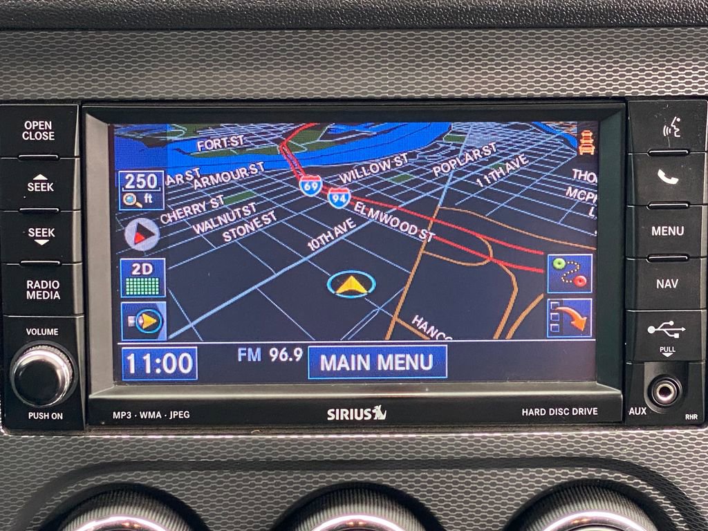 Used 2014 Dodge Challenger R/T image 23