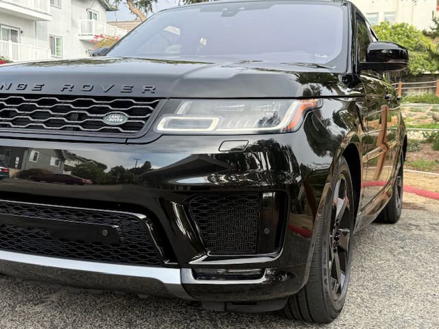 Used 2018 Land Rover Range Rover Sport HSE image 11