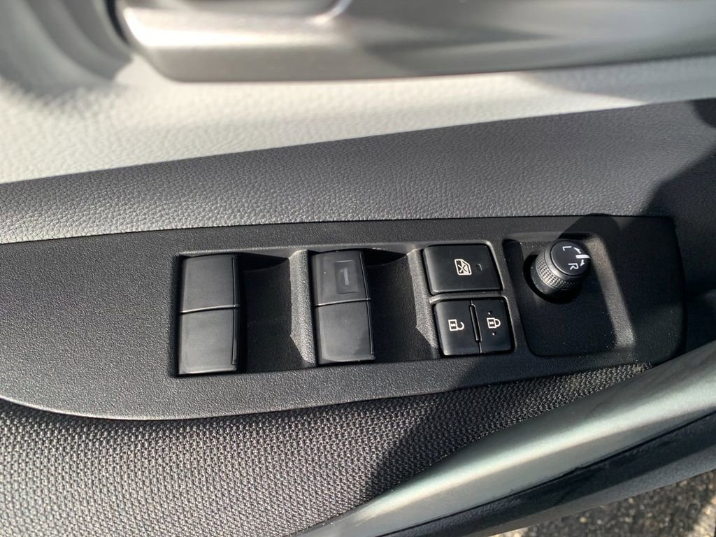 New 2026 Toyota Corolla SE image 11