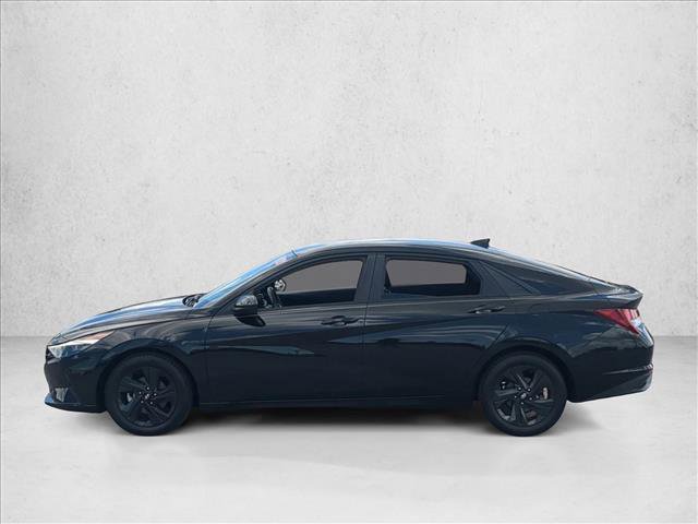 Used 2021 Hyundai Elantra SEL w/ Convenience Package FWD image 17