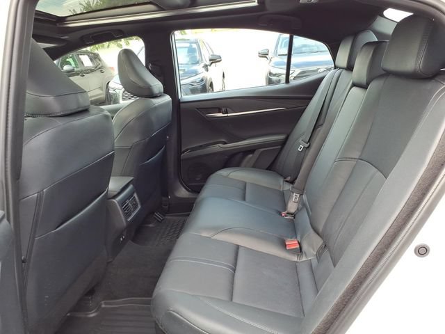 Used 2026 Toyota Camry XSE w/ Premium Package FWD image 9