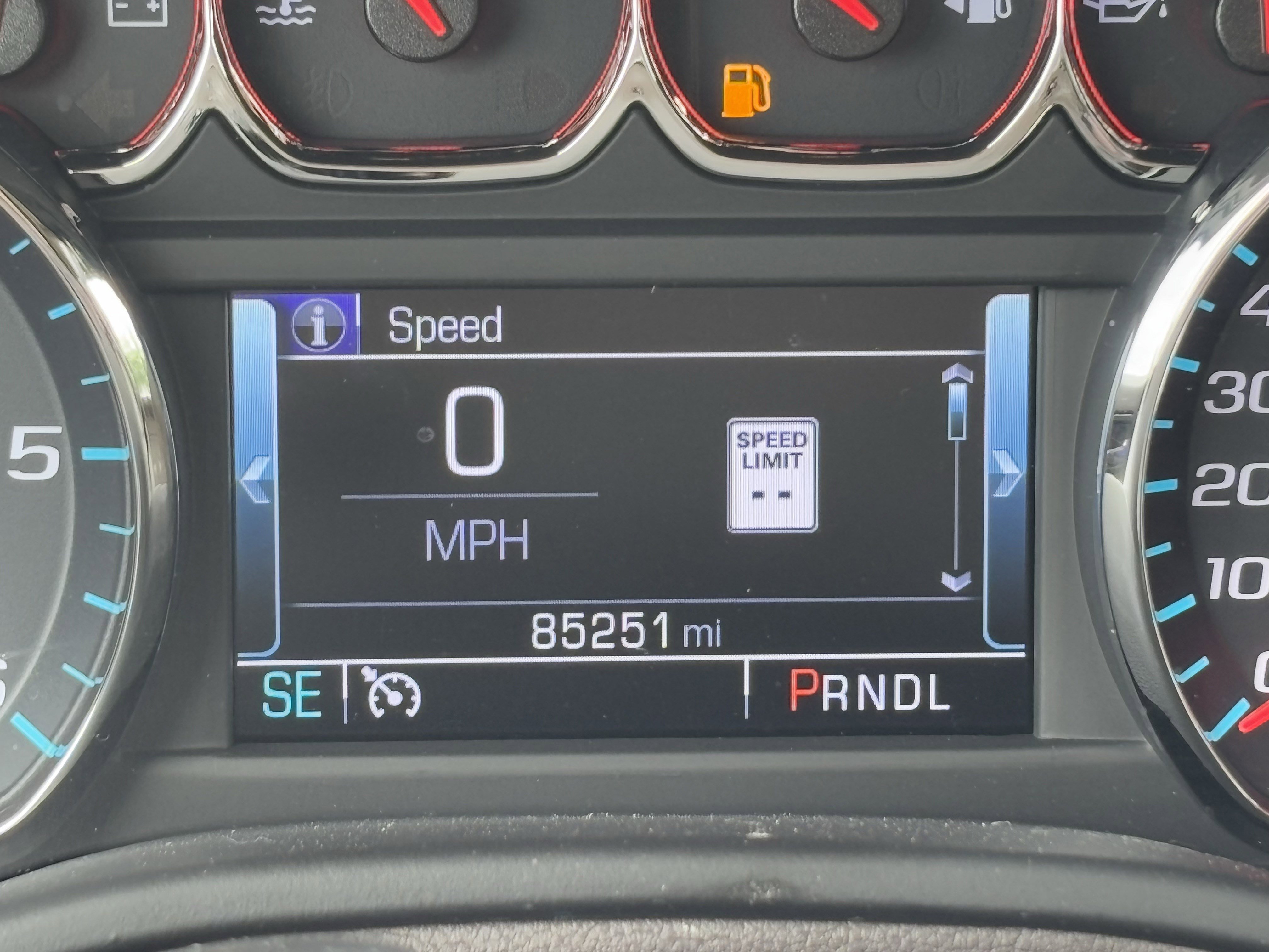 Used 2020 GMC Yukon SLT w/ Open Road Package RWD image 21