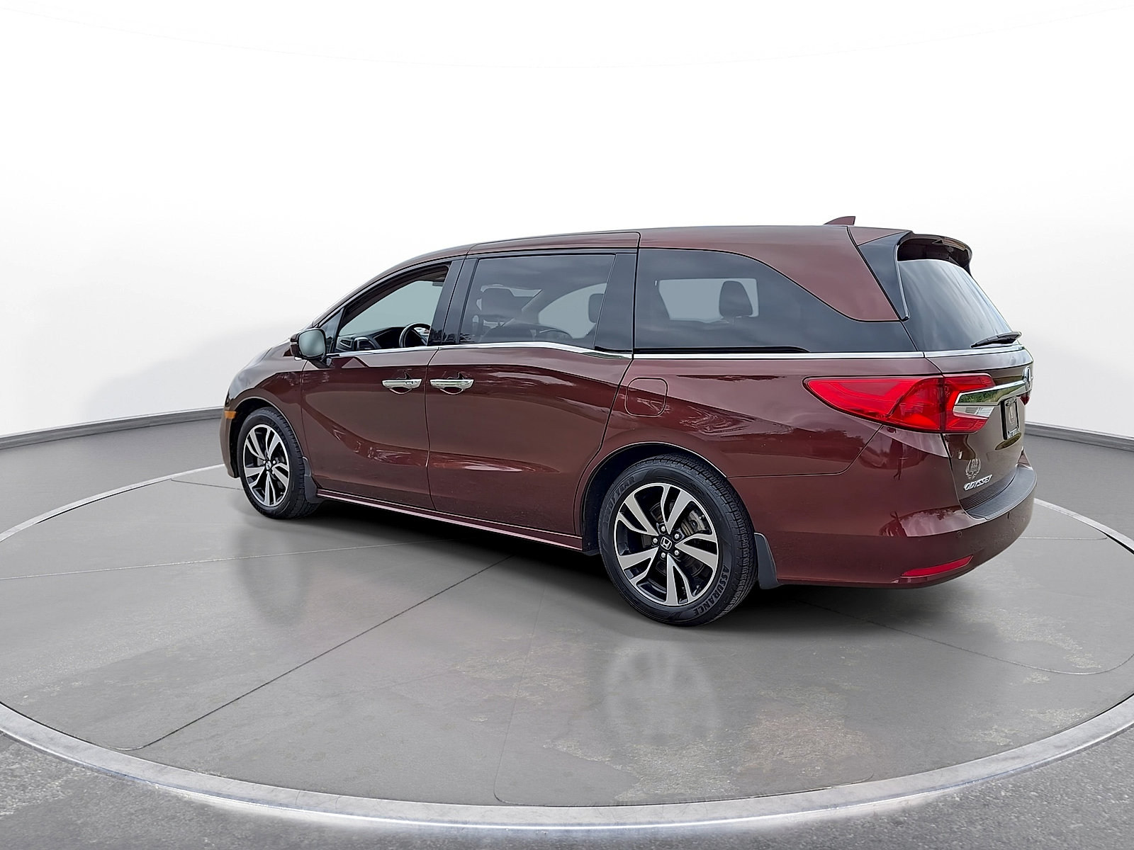Used 2019 Honda Odyssey Elite image 6