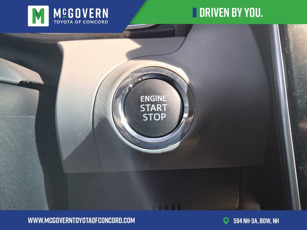 Used 2019 Toyota Avalon Limited w/ Advanced Safety Package image 28