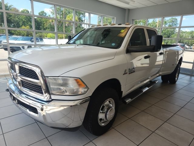 Used 2014 RAM 3500 Tradesman w/ Chrome Appearance Group RWD image 5
