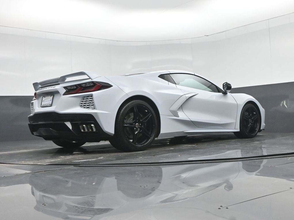 Used 2021 Chevrolet Corvette Stingray Preferred Cpe w/ Z51 Performance Package image 49