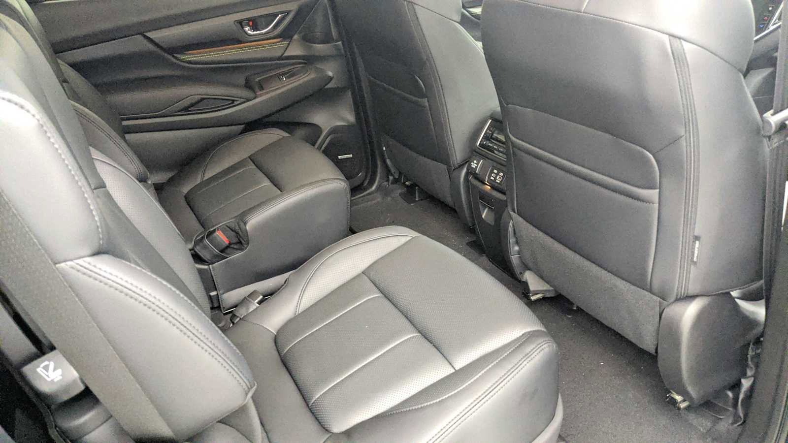 New 2025 Subaru Ascent Bronze Edition w/ Onyx Package image 38