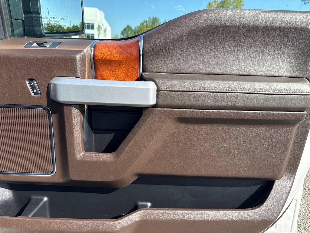 Used 2019 Ford F150 King Ranch w/ Equipment Group 601A Luxury AWD/4WD image 42