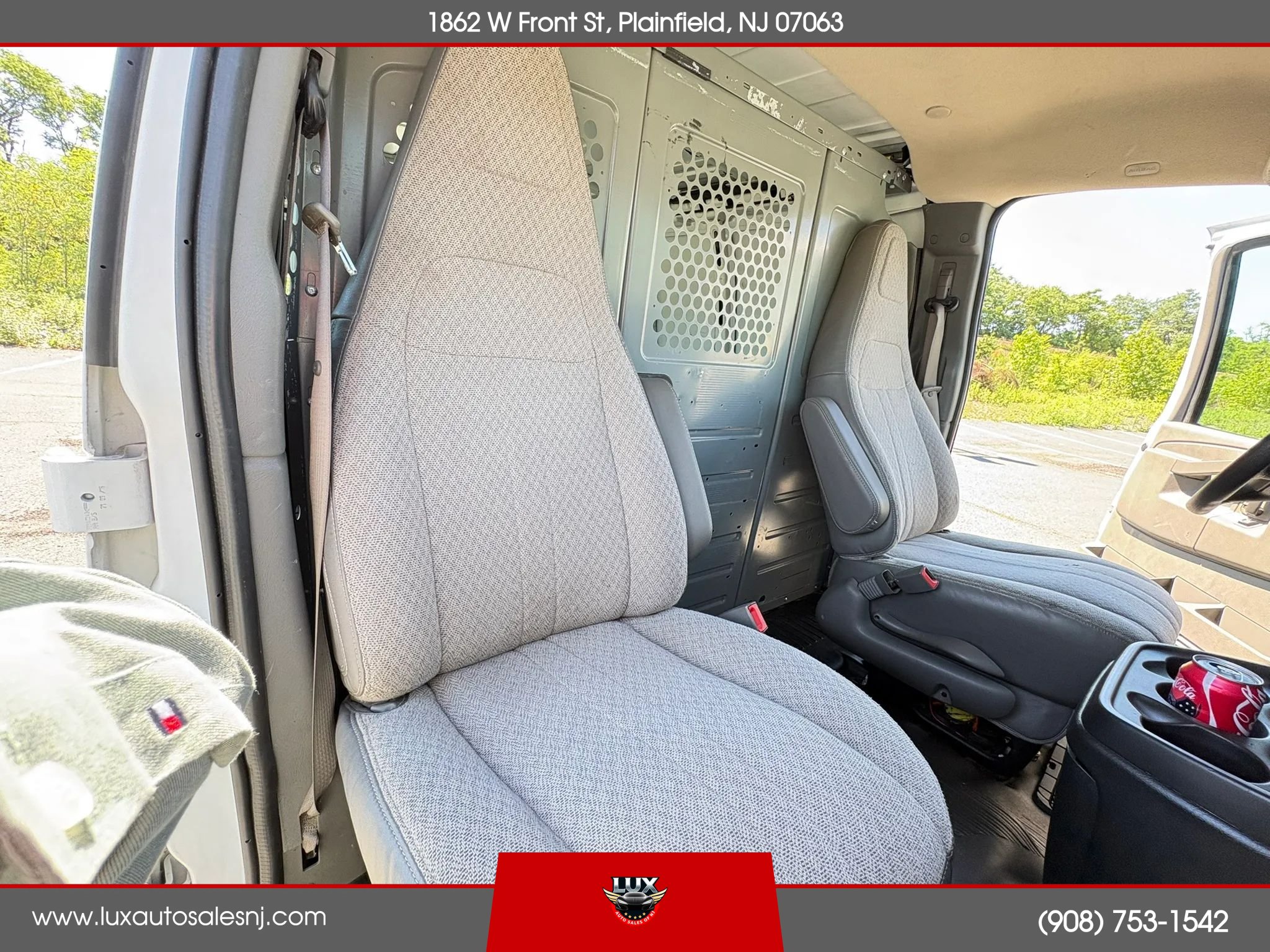 Used 2017 GMC Savana 2500 RWD image 13
