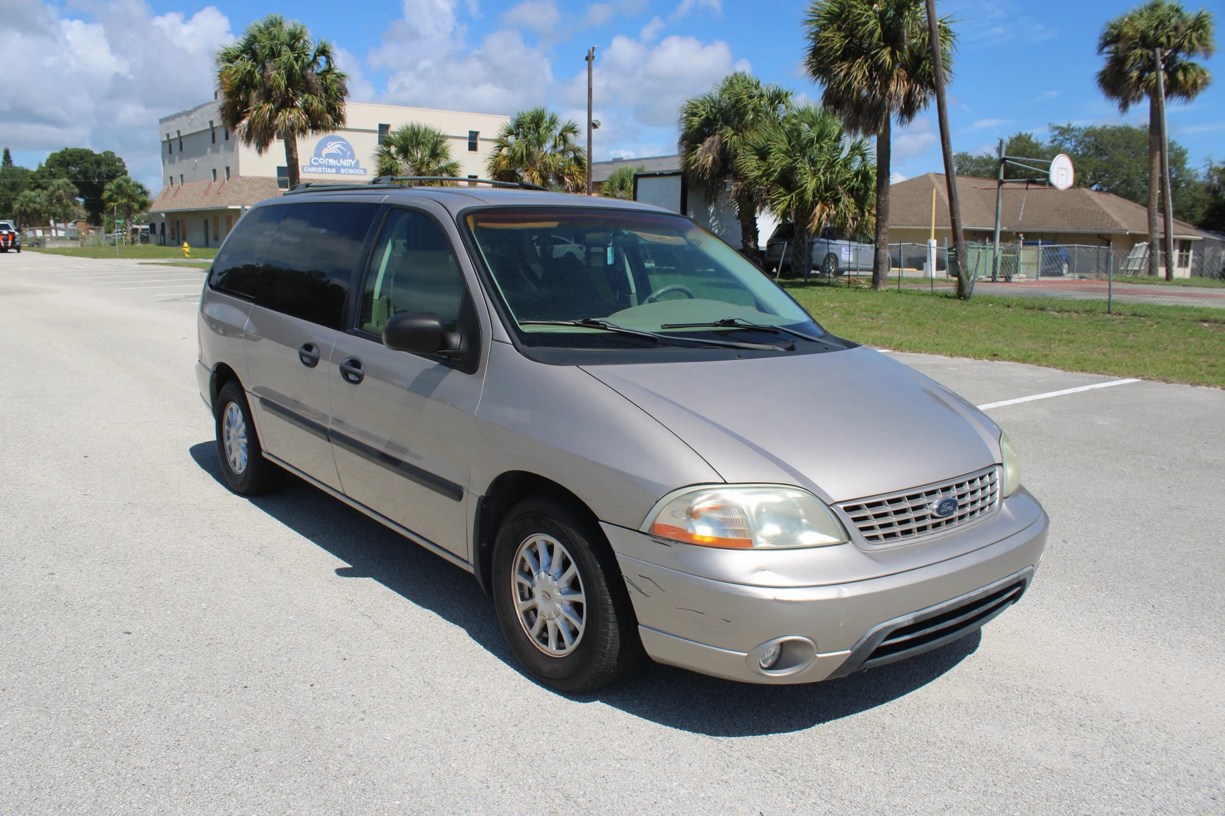 Used 2003 Ford Windstar LX FWD image 28
