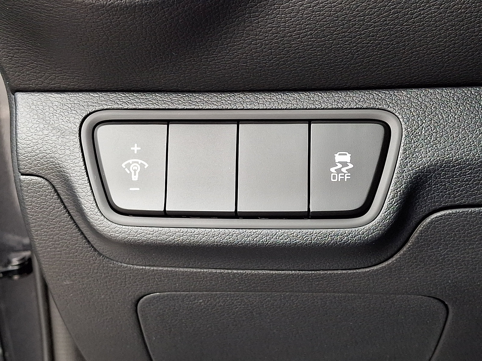 Certified 2024 Kia Forte LX FWD image 23