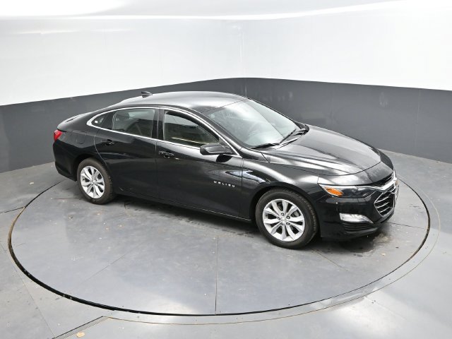 Used 2025 Chevrolet Malibu LT FWD image 32