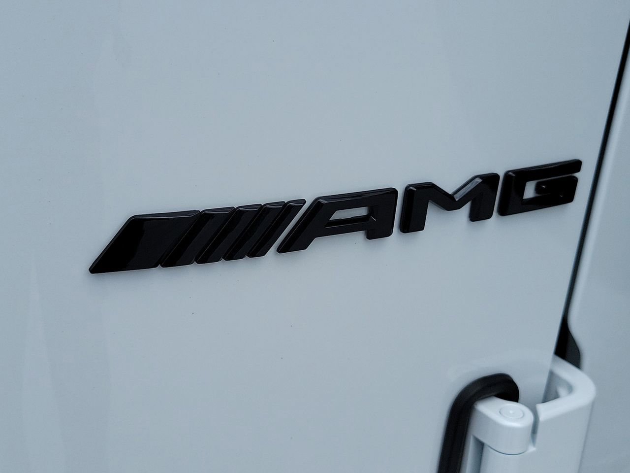New 2026 Mercedes-Benz G 63 AMG 4MATIC image 9