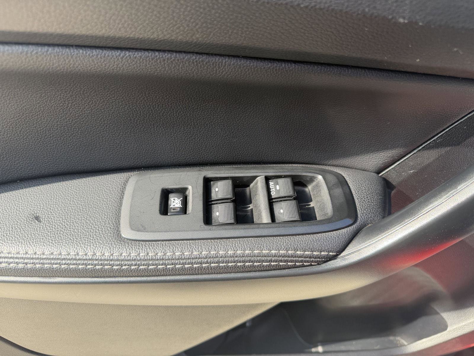 Used 2021 Ford Ranger Lariat w/ Equipment Group 501A High image 13