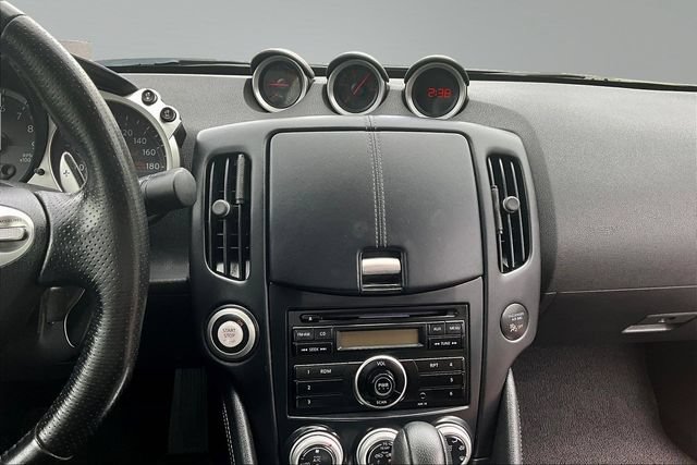 Used 2012 Nissan 370Z Coupe RWD image 9