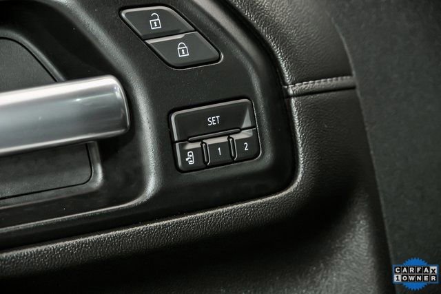 Used 2020 Chevrolet Silverado 3500 LTZ w/ LTZ Convenience Package image 9