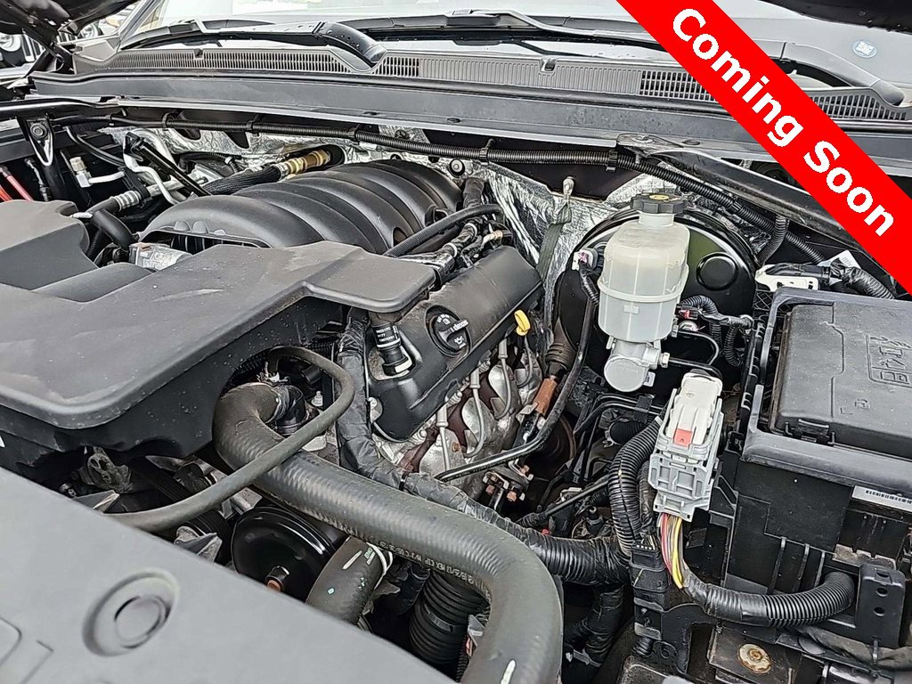 Used 2018 Chevrolet Suburban Premier image 21