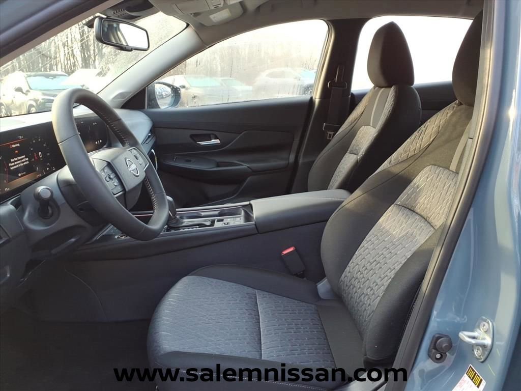 New 2026 Nissan Sentra SV w/ SV Convenience Package FWD image 9