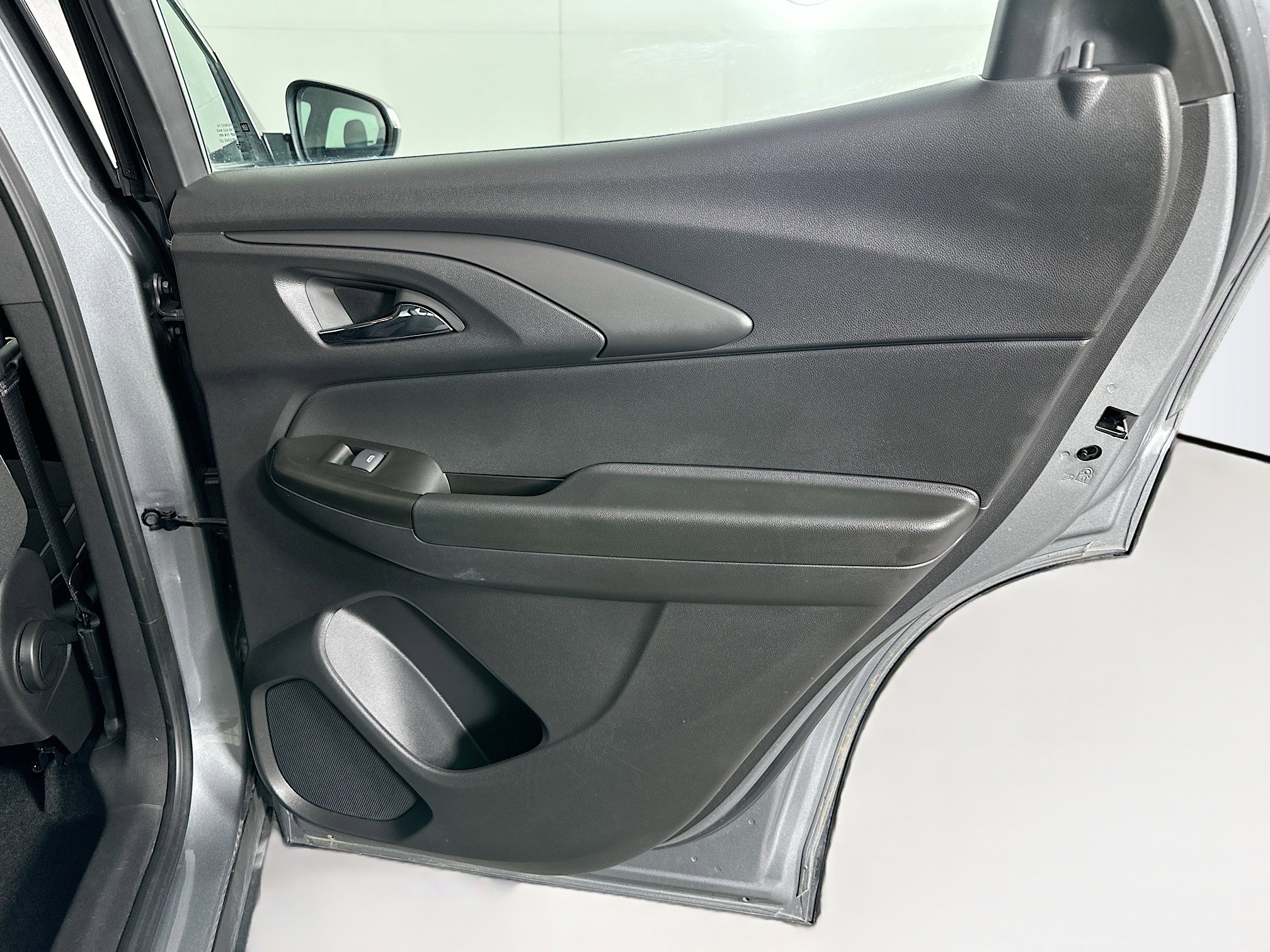 Used 2024 Chevrolet TrailBlazer LS image 27