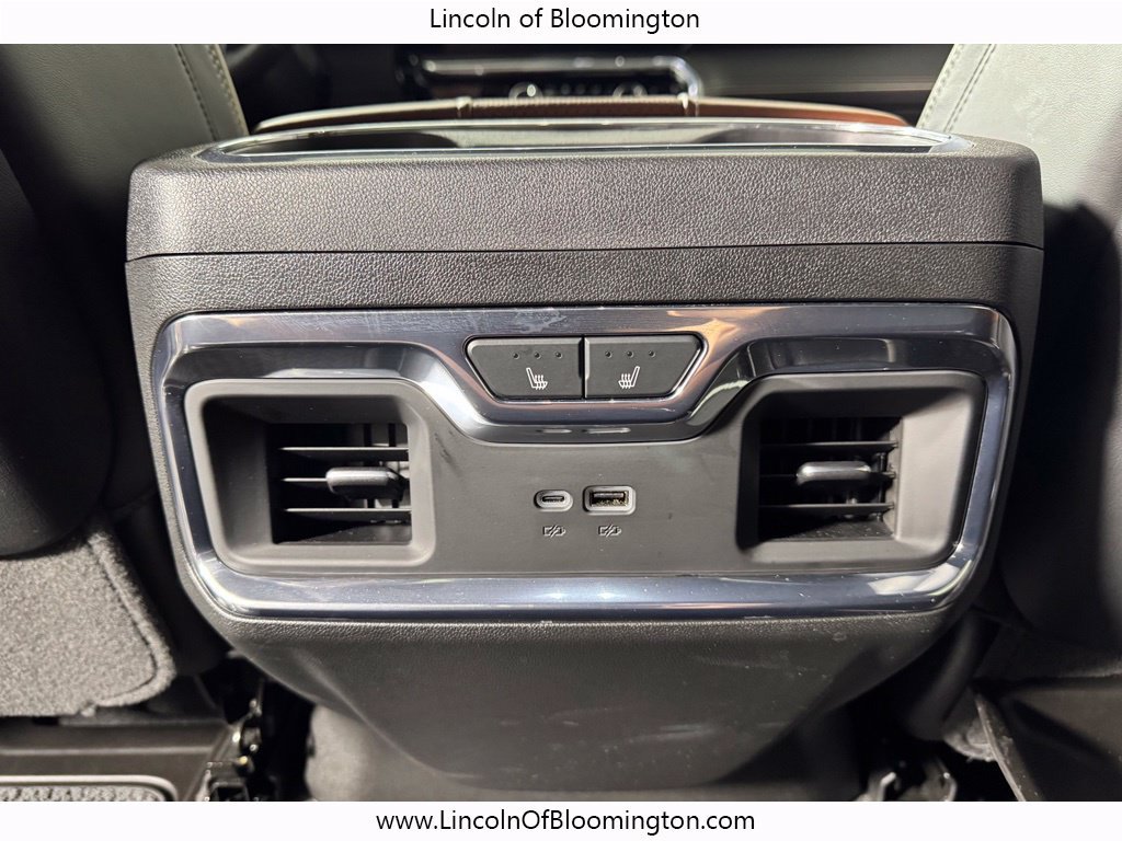Used 2026 GMC Sierra 1500 Denali Ultimate AWD/4WD image 13