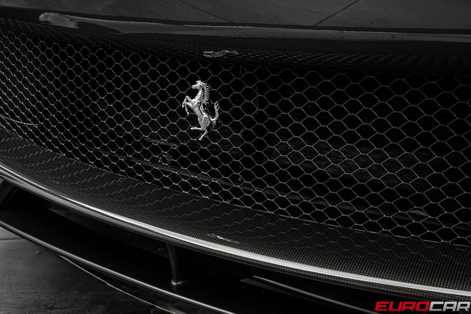 Used 2025 Ferrari Purosangue AWD/4WD image 14