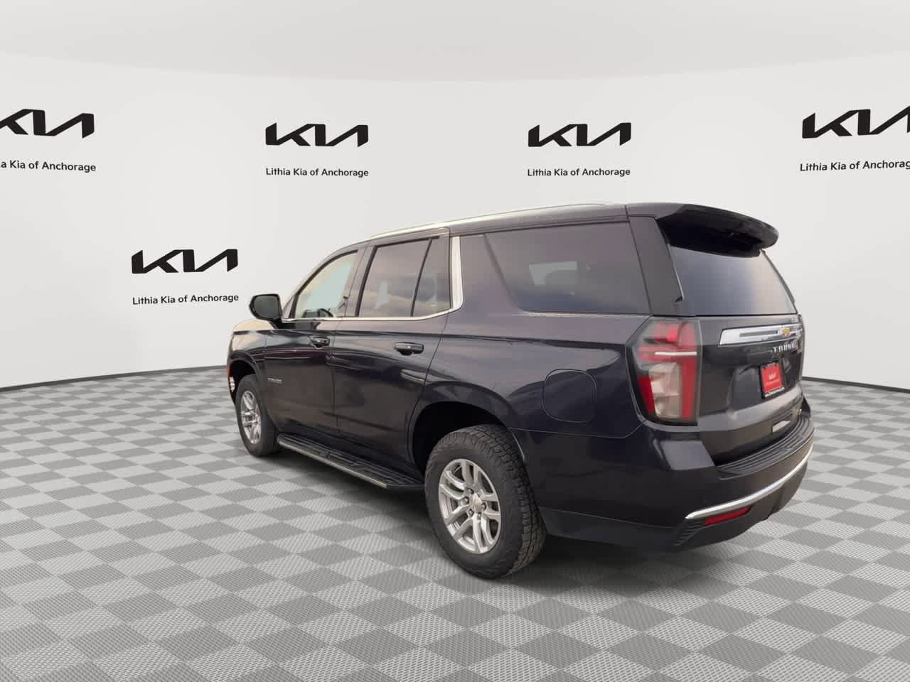 Used 2024 Chevrolet Tahoe LT AWD/4WD image 6